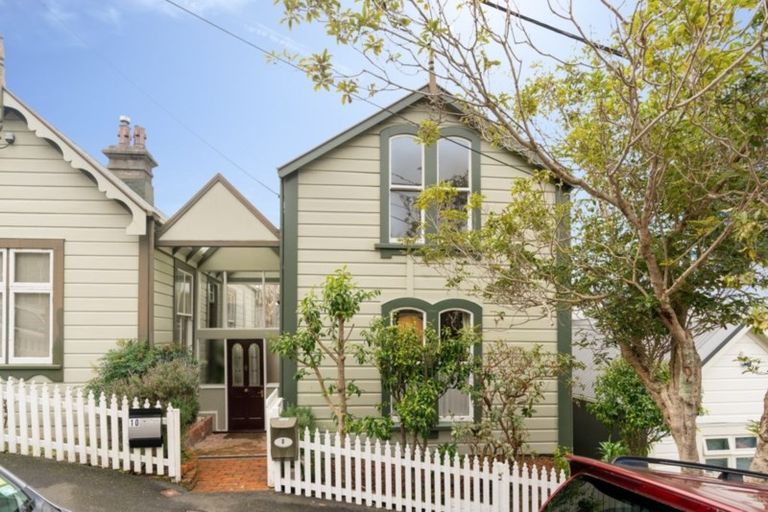 Photo of property in 8 Saint Mary Street, Thorndon, Wellington, 6011