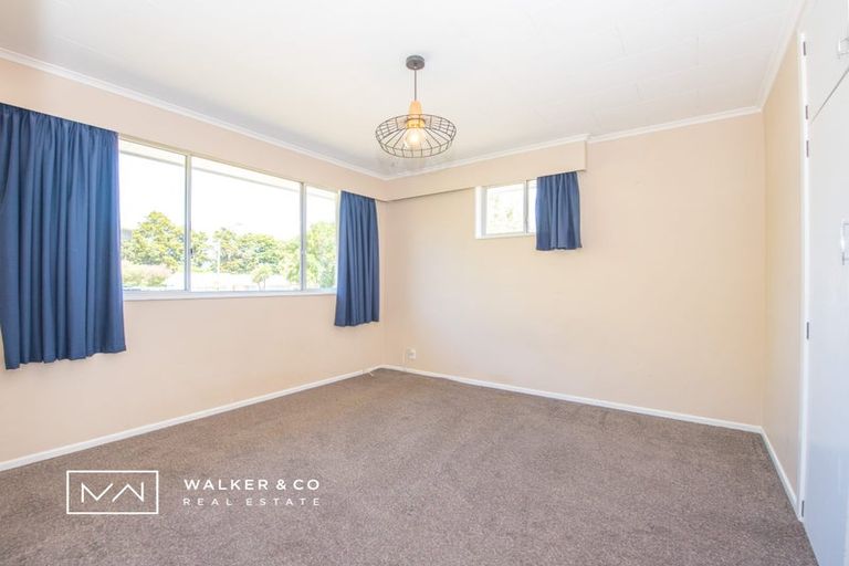 Photo of property in 25 California Drive, Totara Park, Upper Hutt, 5018