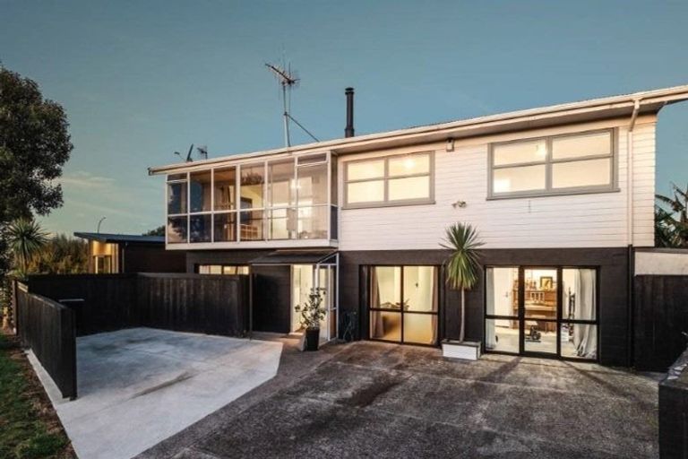 Photo of property in 4 Concord Avenue, Mount Maunganui, 3116