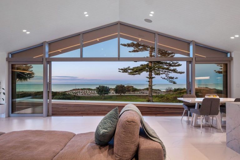 Photo of property in 88 Marine Parade, Mount Maunganui, 3116