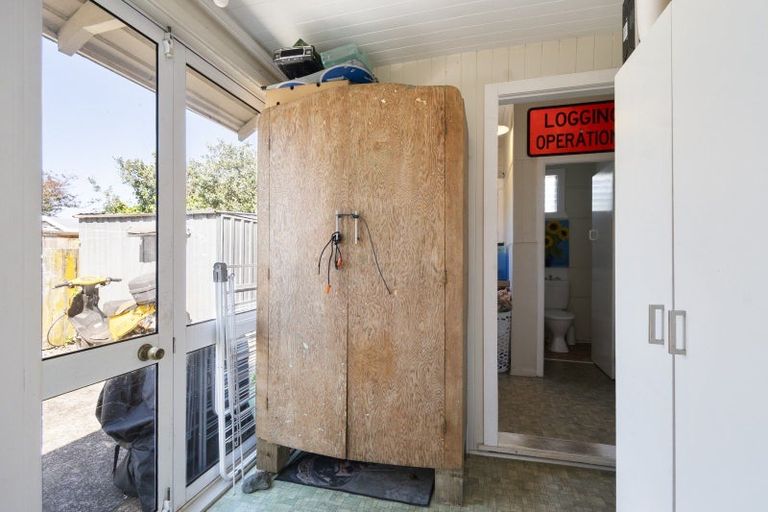 Photo of property in 180 College Street, Awapuni, Palmerston North, 4412