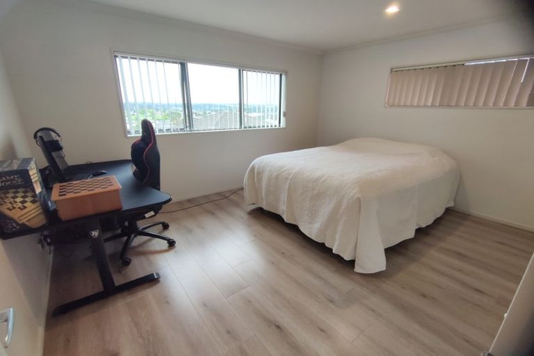 Photo of property in 78 Oakway Drive, Schnapper Rock, Auckland, 0632