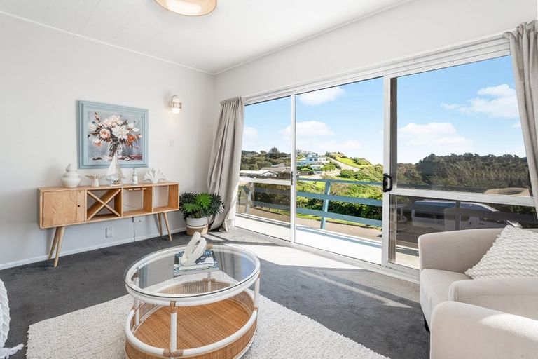 Photo of property in 1/24 Lambley Road, Titahi Bay, Porirua, 5022