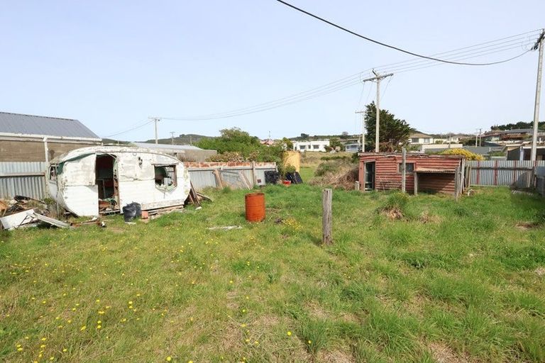 Photo of property in 40 Blackwater Street, Bluff, 9814