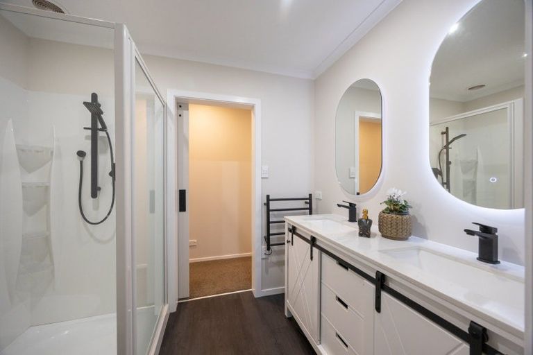 Photo of property in 6 Kentucky Way, Awapuni, Palmerston North, 4412