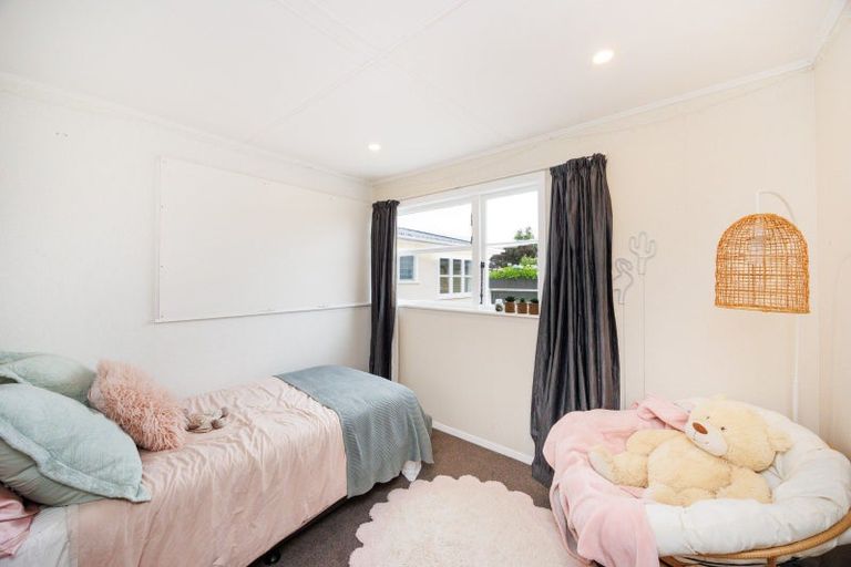 Photo of property in 20 Roy Street, Palmerston North, 4410