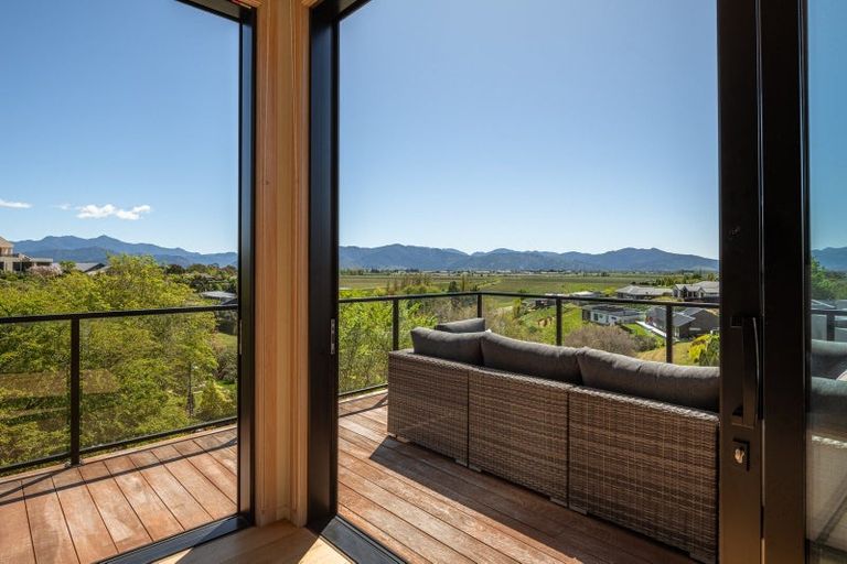 Photo of property in 3 Golf View Close, Fairhall, Blenheim, 7272