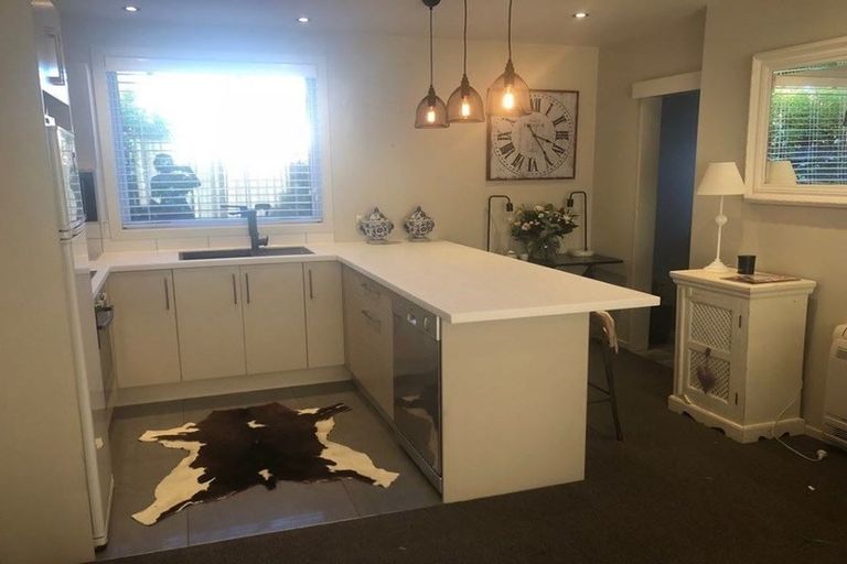 Photo of property in 2/42 Gordon Avenue, St Albans, Christchurch, 8014