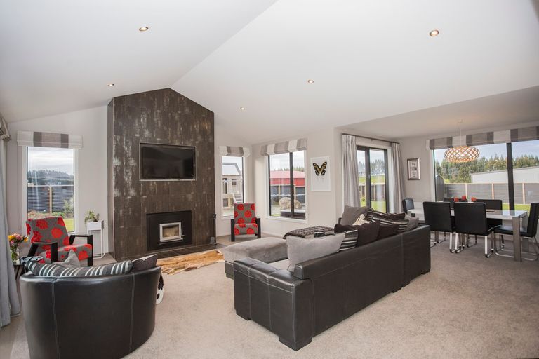 Photo of property in 33d Charles Street, Weston, Oamaru, 9401