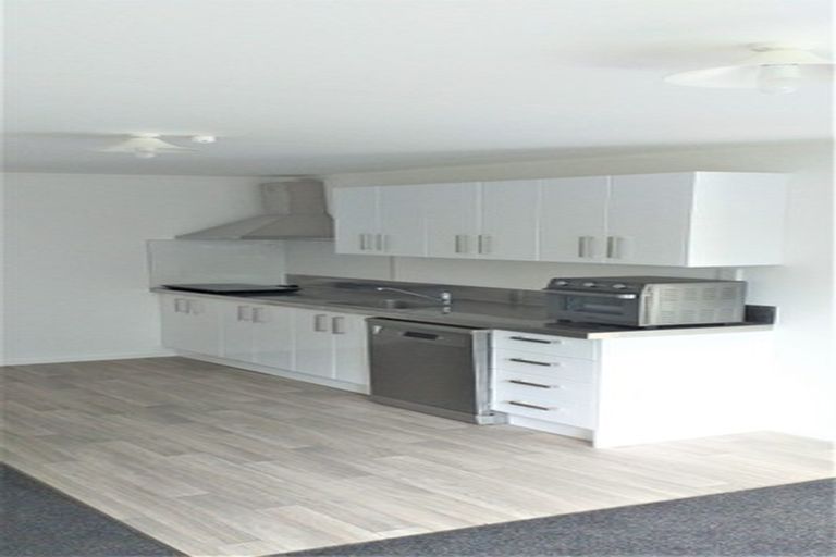 Photo of property in 37 Lynmouth Avenue, Karori, Wellington, 6012