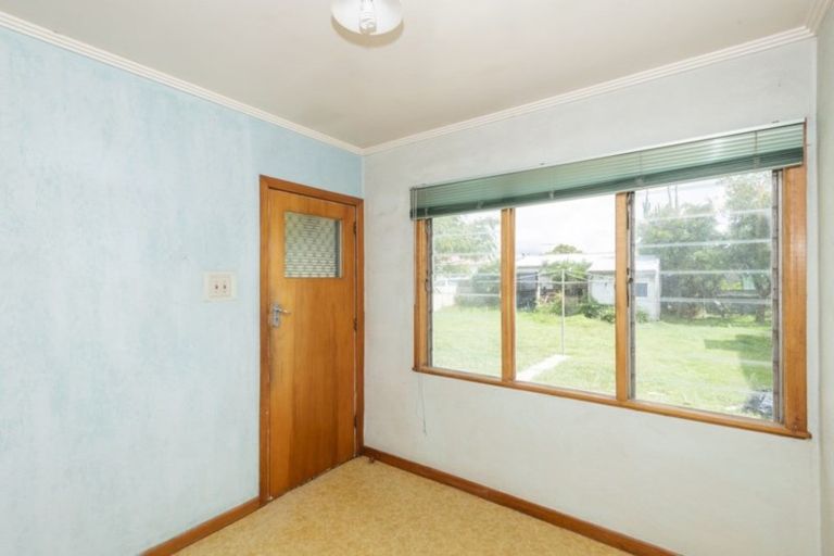 Photo of property in 215 Lytton Road, Elgin, Gisborne, 4010