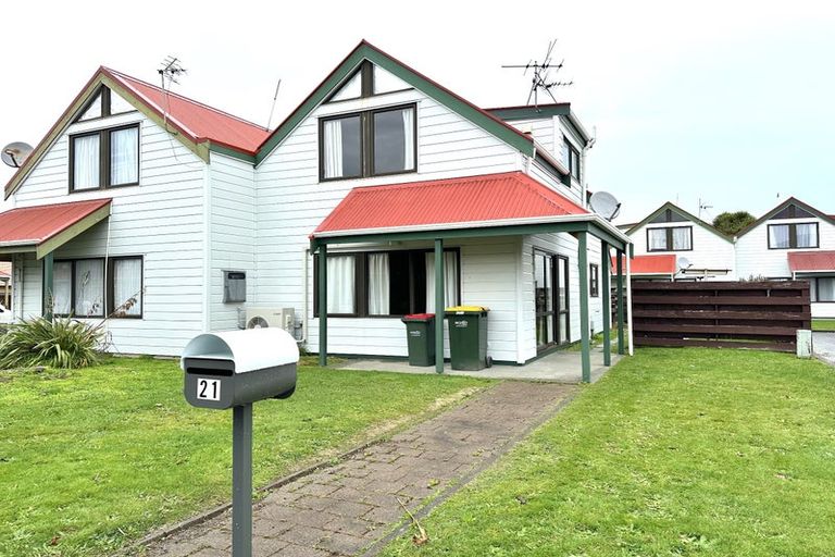 Photo of property in Princeton Gardens, 21/58 Cuba Street, Petone, Lower Hutt, 5012