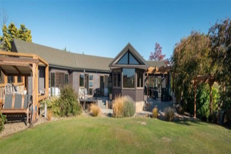 Photo of property in 196 Chapman Road, Earnscleugh, Alexandra, 9391