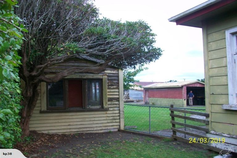 Photo of property in 35 Doyle Street, Blaketown, Greymouth, 7805