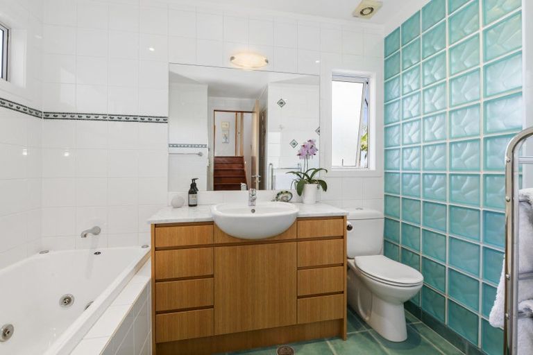 Photo of property in 27 Napier Avenue, Takapuna, Auckland, 0622