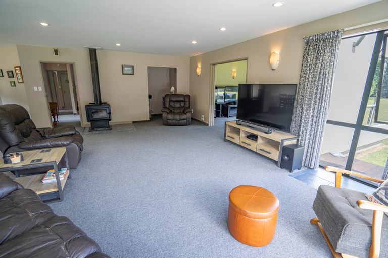 Photo of property in 5 Raeburn Avenue, Otatara, Invercargill, 9879