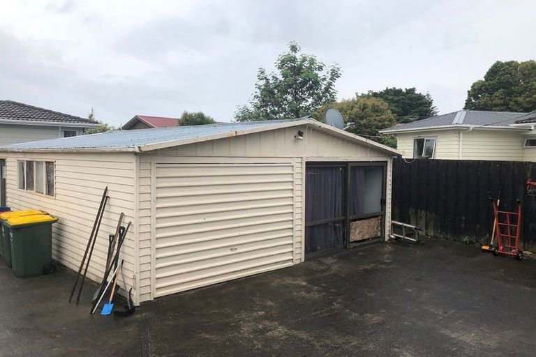 Photo of property in 5 Brent Place, Manurewa, Auckland, 2102