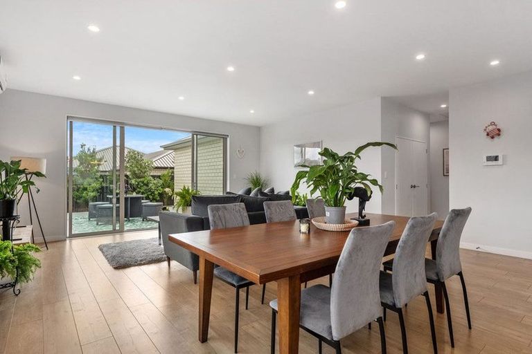 Photo of property in 3 Tararua Street, Massey, Auckland, 0614