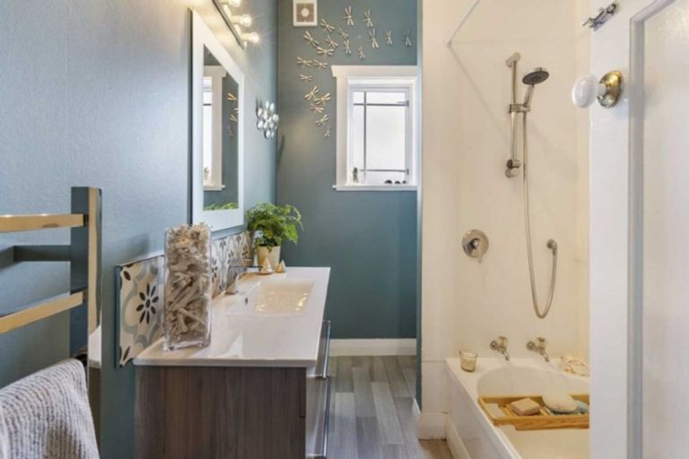 Photo of property in 8 Bracken Avenue, Takapuna, Auckland, 0622