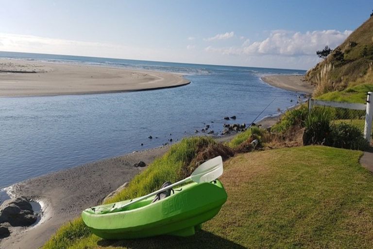 Photo of property in Mahia East Coast Road, Mahia, Nuhaka, 4198