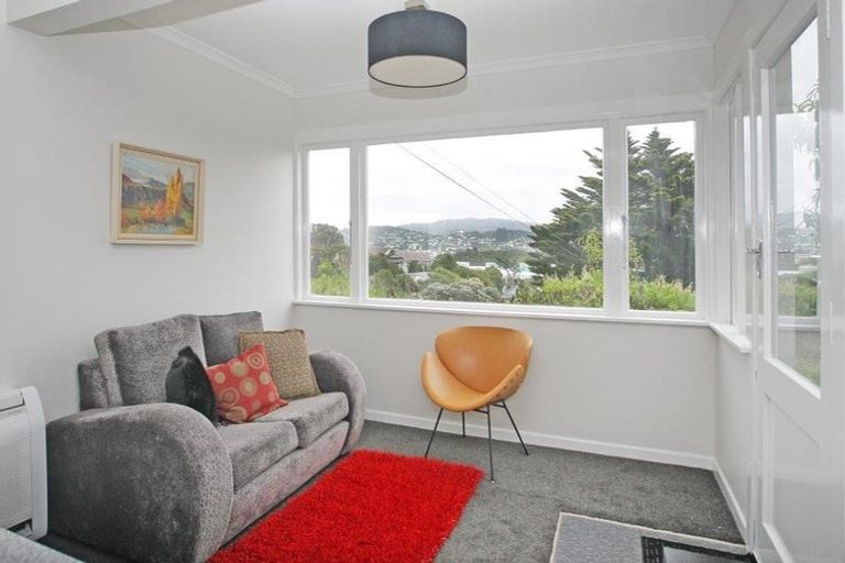 Photo of property in 73 Townsend Road, Miramar, Wellington, 6022