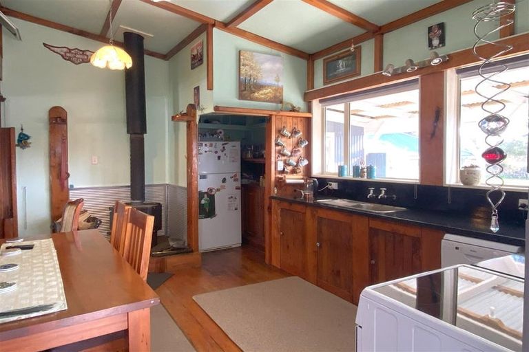 Photo of property in 21 Greenstone Road, Kumara, 7832