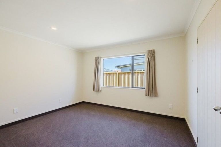 Photo of property in 22 Belgrove Place, Waipukurau, 4200