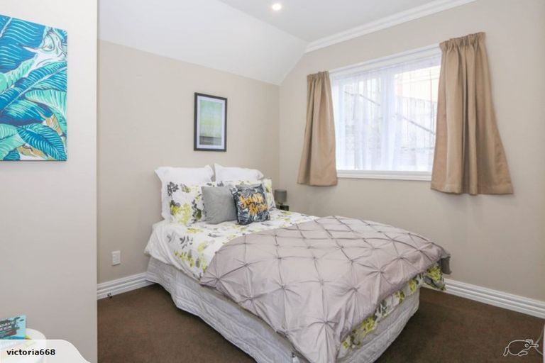 Photo of property in 84a Salamanca Road, Kelburn, Wellington, 6012