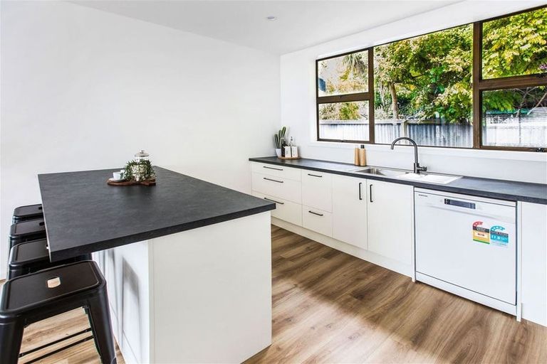 Photo of property in 80 Tilford Street, Woolston, Christchurch, 8062