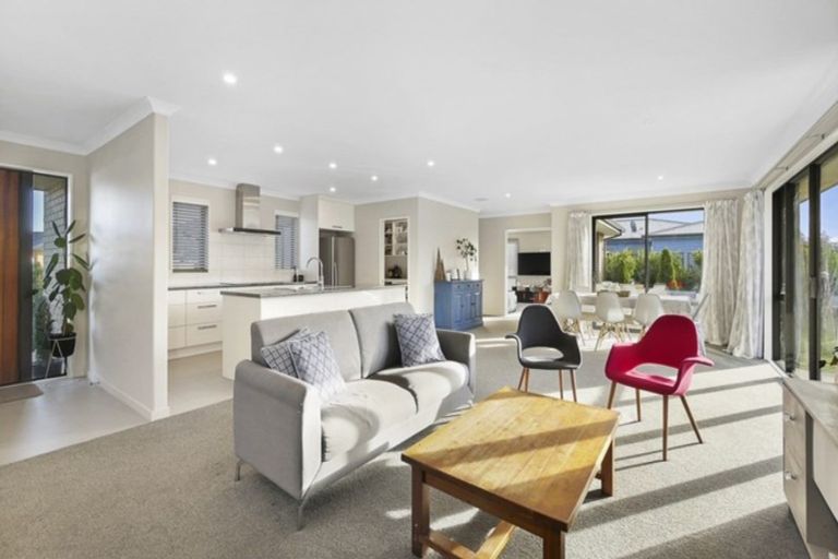 Photo of property in 21 Walter Place, Kirwee, Darfield, 7571