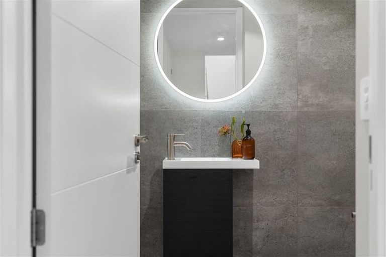 Photo of property in 6/20 Darvel Street, Riccarton, Christchurch, 8011