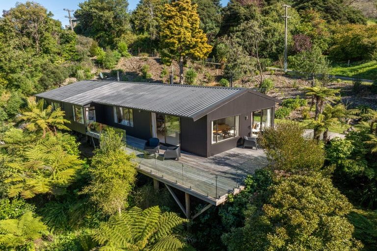 Photo of property in 20 Archdalls Road, Robinsons Bay, 7581