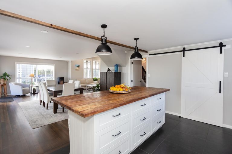 Photo of property in 130 Reservoir Road, Oamaru North, Oamaru, 9400