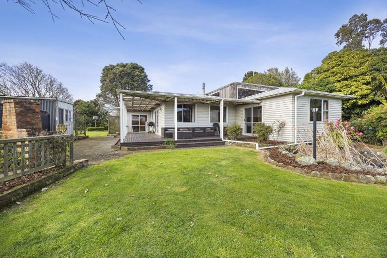 Photo of property in 235 Manutahi Road, Manutahi, Patea, 4598