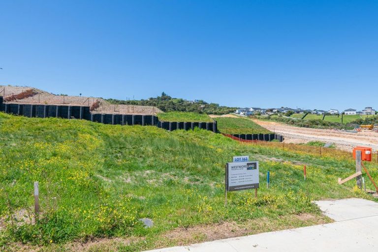 Photo of property in 3 Kopu Road, Orewa, 0931