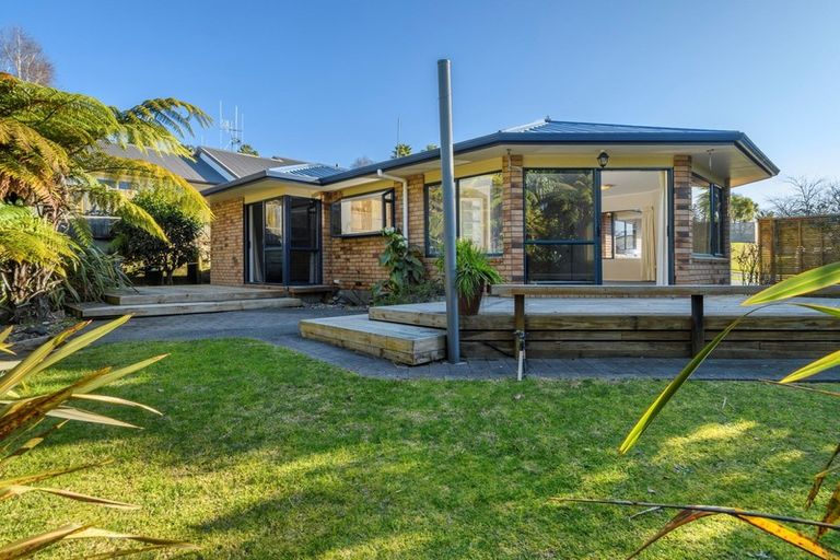 Photo of property in 15 Avon Rise, Welcome Bay, Tauranga, 3112