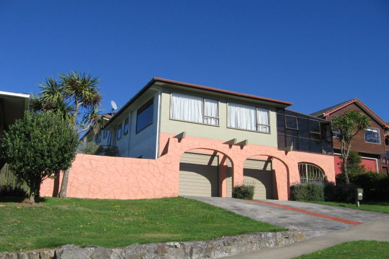 Photo of property in 37 John Sims Drive, Broadmeadows, Wellington, 6035