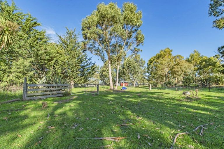 Photo of property in 14 Bealey Road, Leeston, 7683