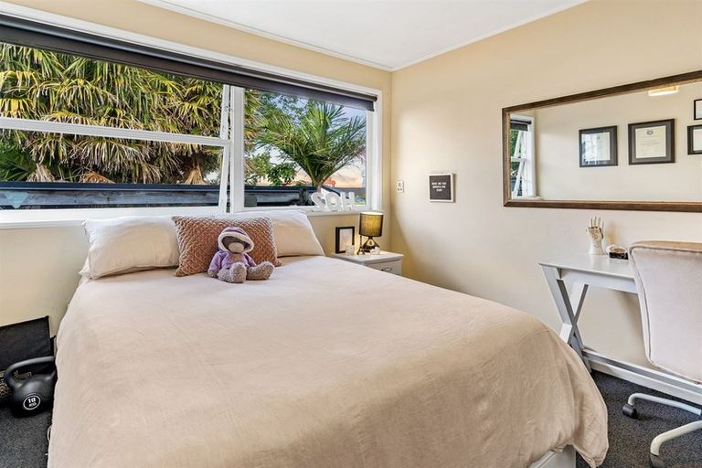 Photo of property in 1/13-15a Campbell Road, Takapuna, Auckland, 0622