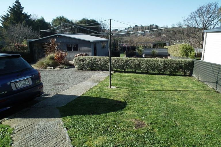 Photo of property in 9 Kelvin Street, South Hill, Oamaru, 9400