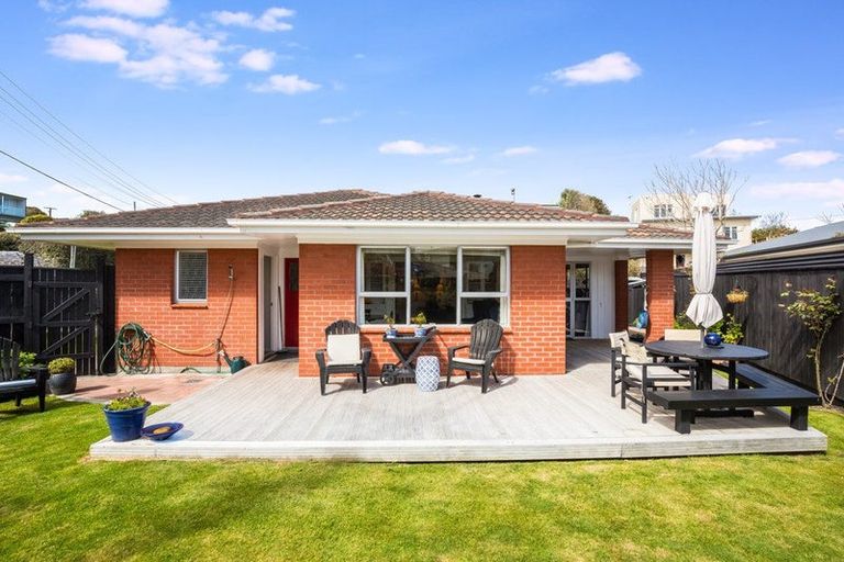 Photo of property in 12 Webber Street, Paraparaumu Beach, Paraparaumu, 5032