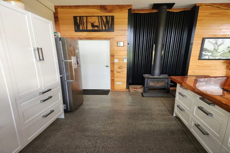 Photo of property in 542 Waitekauri Road, Waikino, Waihi, 3682