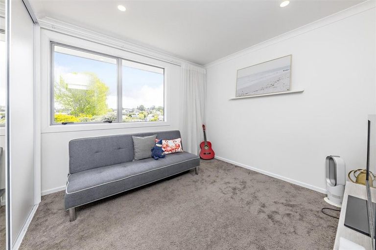 Photo of property in 3 Salas Place, Howick, Auckland, 2010