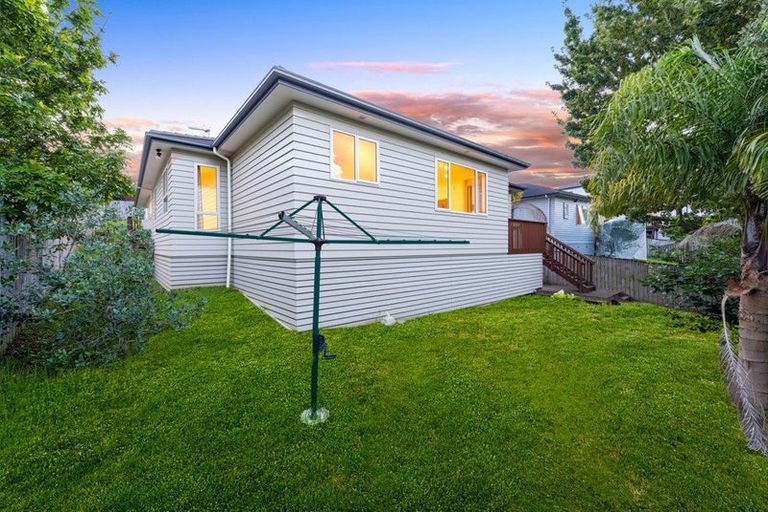 Photo of property in 119 Babich Road North, Ranui, Auckland, 0612