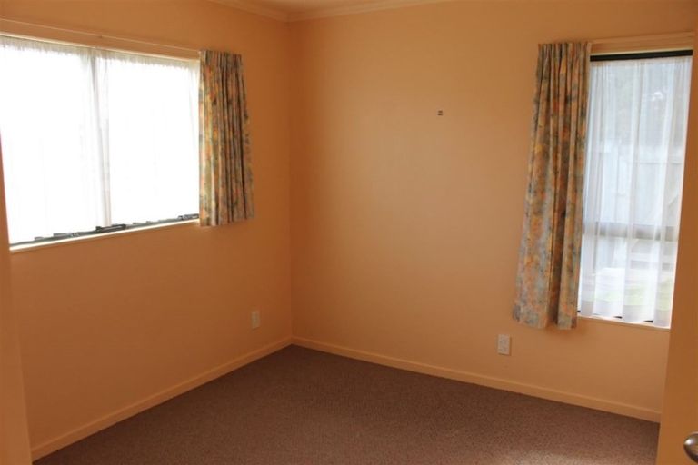 Photo of property in 79 Moana Street, Otaki Beach, Otaki, 5512