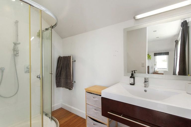 Photo of property in 8 Bradshaw Terrace, Riccarton, Christchurch, 8011