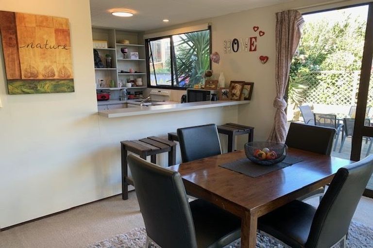 Photo of property in 10a Poplar Avenue, Raumati South, Paraparaumu, 5032