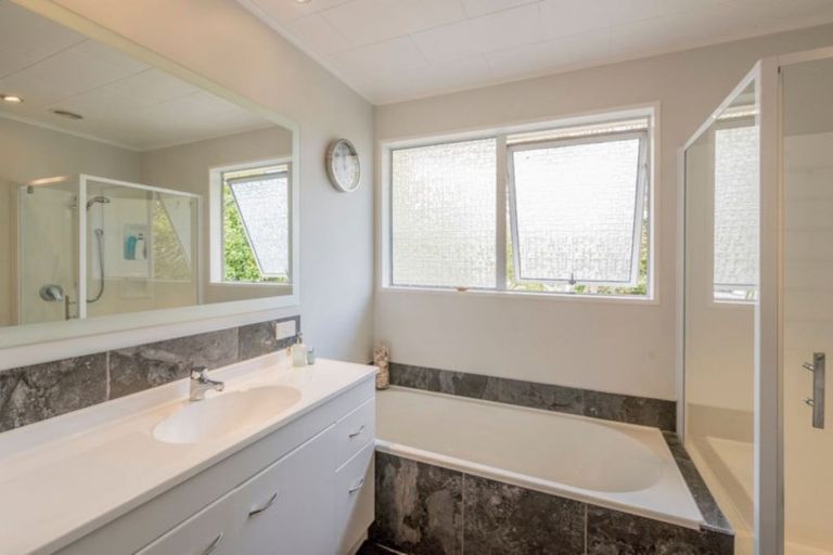 Photo of property in 4a Millvale Street, Waikanae, 5036