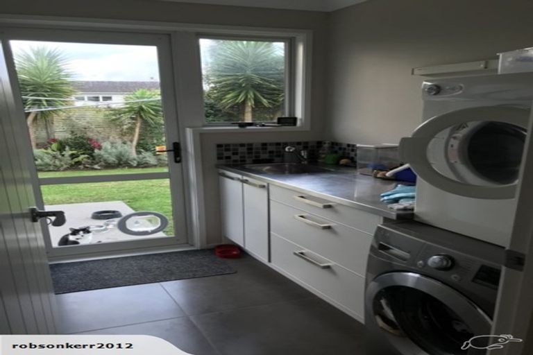 Photo of property in 50 Intrepid Crescent, Beachlands, Auckland, 2018