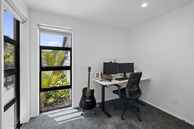 Photo of property in 23 Nadine Stanton Drive, Bell Block, New Plymouth, 4312